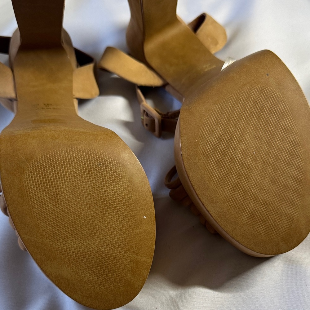 L'INTERVALLE Tan Platform Sandals - Picture 4 of 6